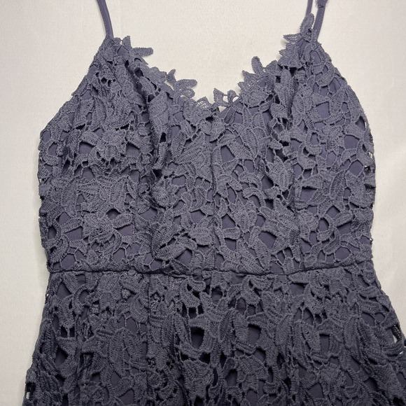 ASTR The Label Women's Sleeveless Lace Fit & Flare Midi Dress M Navy/Purple EUC - Picture 6 of 8